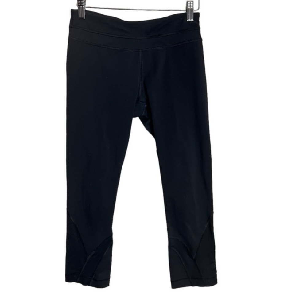 Lululemon Women’s Black Cropped Leggings Size 6‎